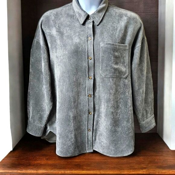 NINE. EIGHT NEW YORK Women's Silverado Sage Long Sleeve Corduroy button Up Tunic - Picture 1 of 16